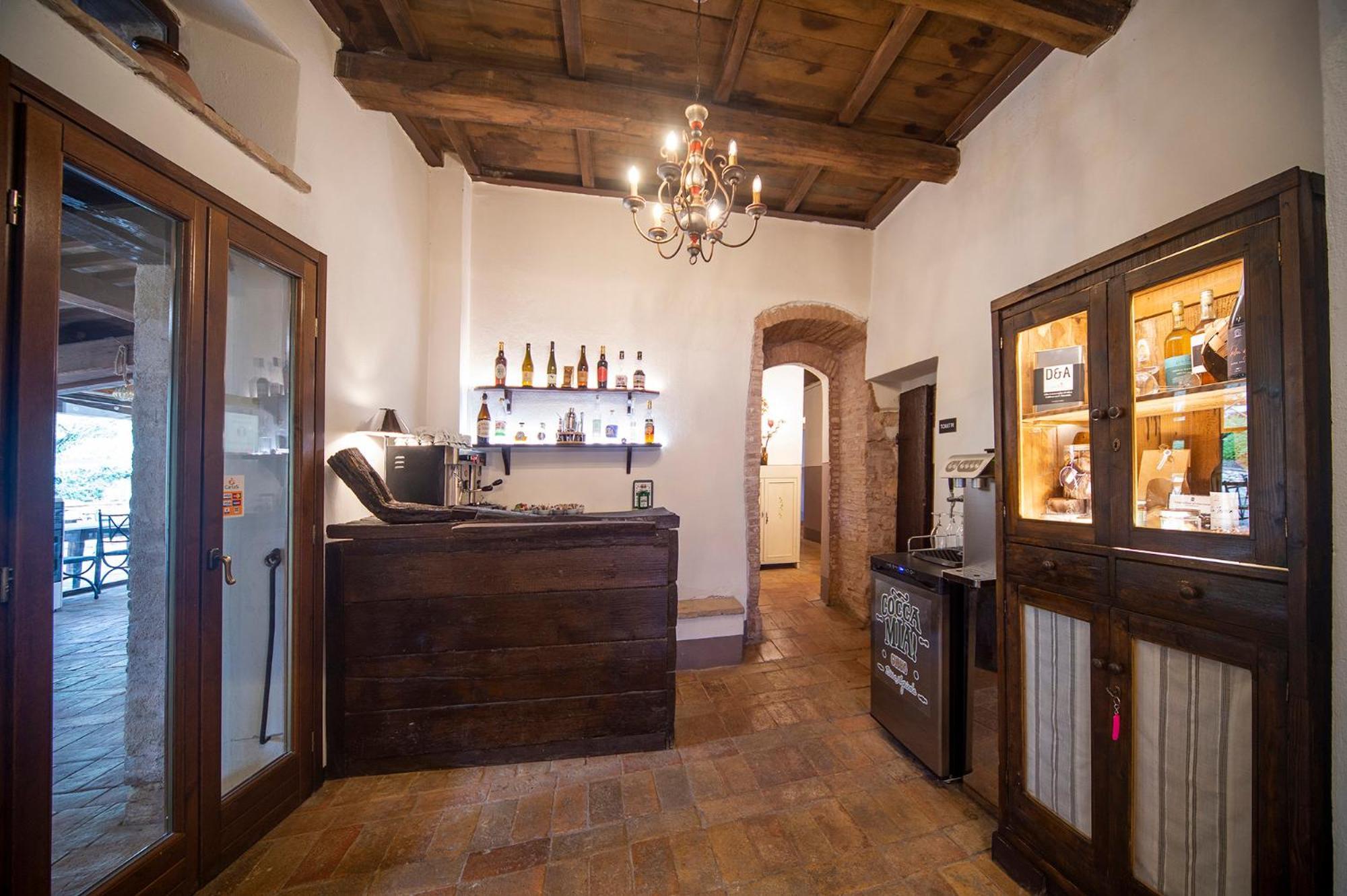 La Maesta Antica Dimora Di Campagna Villa Foligno Exterior foto