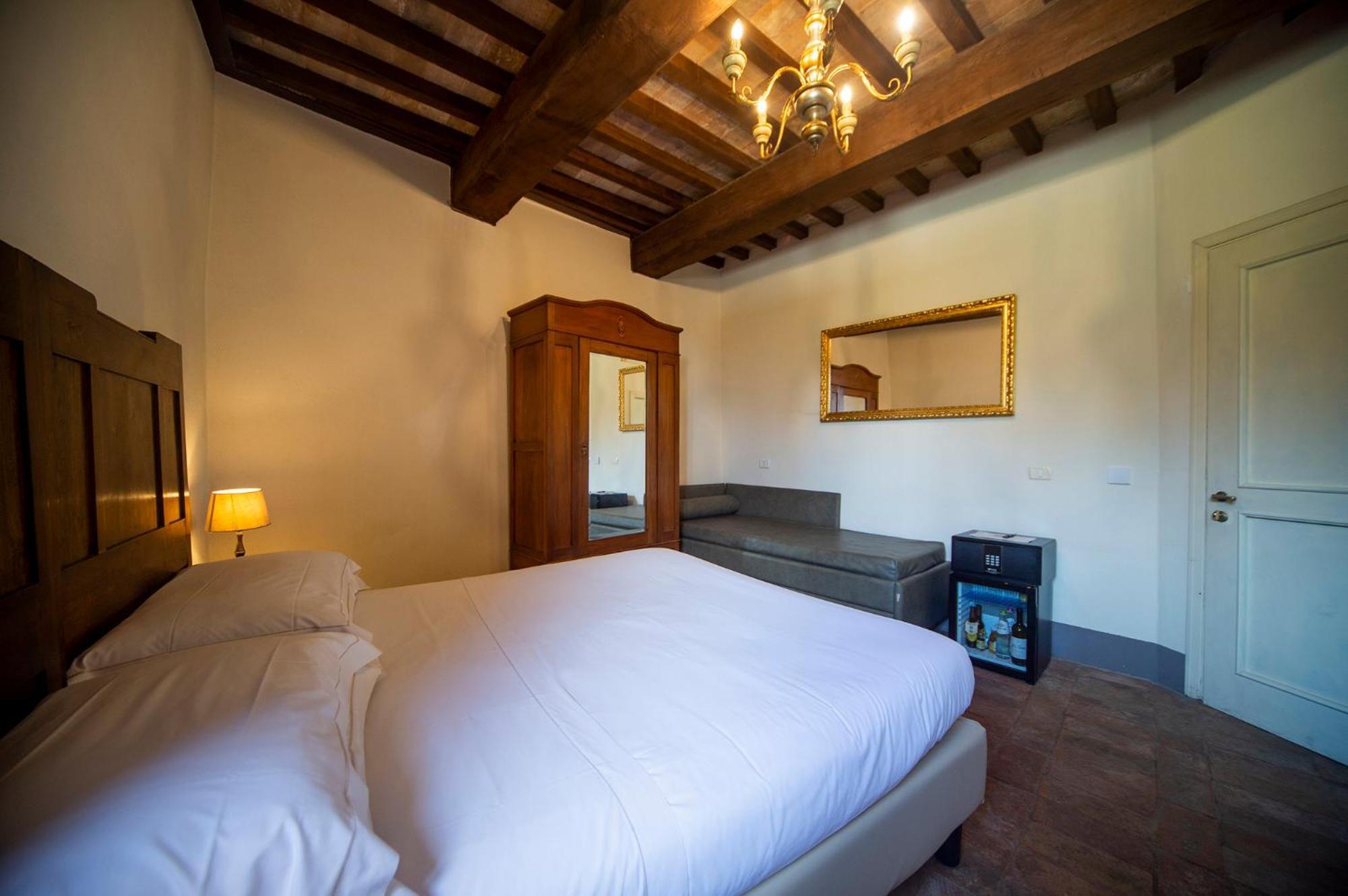 La Maesta Antica Dimora Di Campagna Villa Foligno Exterior foto